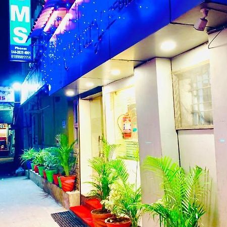 Half Moon Palace Chennai Exterior photo